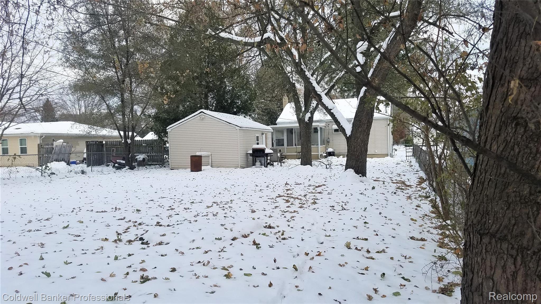 5307 Drayton Road Clarkston, MI 48346 - Photo 24 of 30 5307 Drayton_Rear elevation