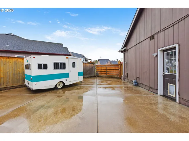 $520,000 | 4635 Spring Meadow Avenue, Eugene, OR 97404