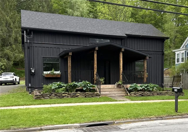 $449,900 | 816 Main Street, Franklin, NY 13775