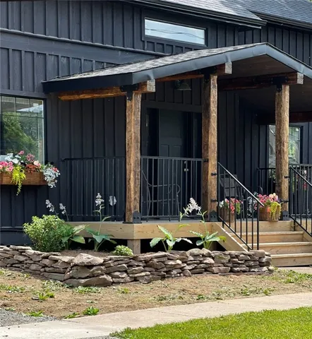 $449,900 | 816 Main Street, Franklin, NY 13775