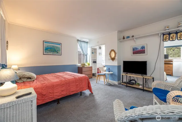 $750,000 | 602 North Main Street, Coupeville, WA 98239