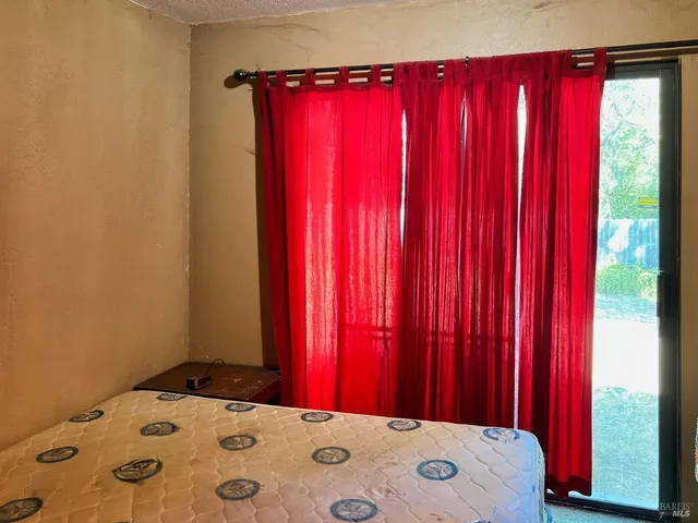 $270,000 | 44170 Lakeview Avenue, Laytonville, CA 95454