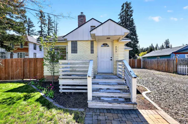 $265,000 | 225 West Emma Street, Rockford, WA 99030