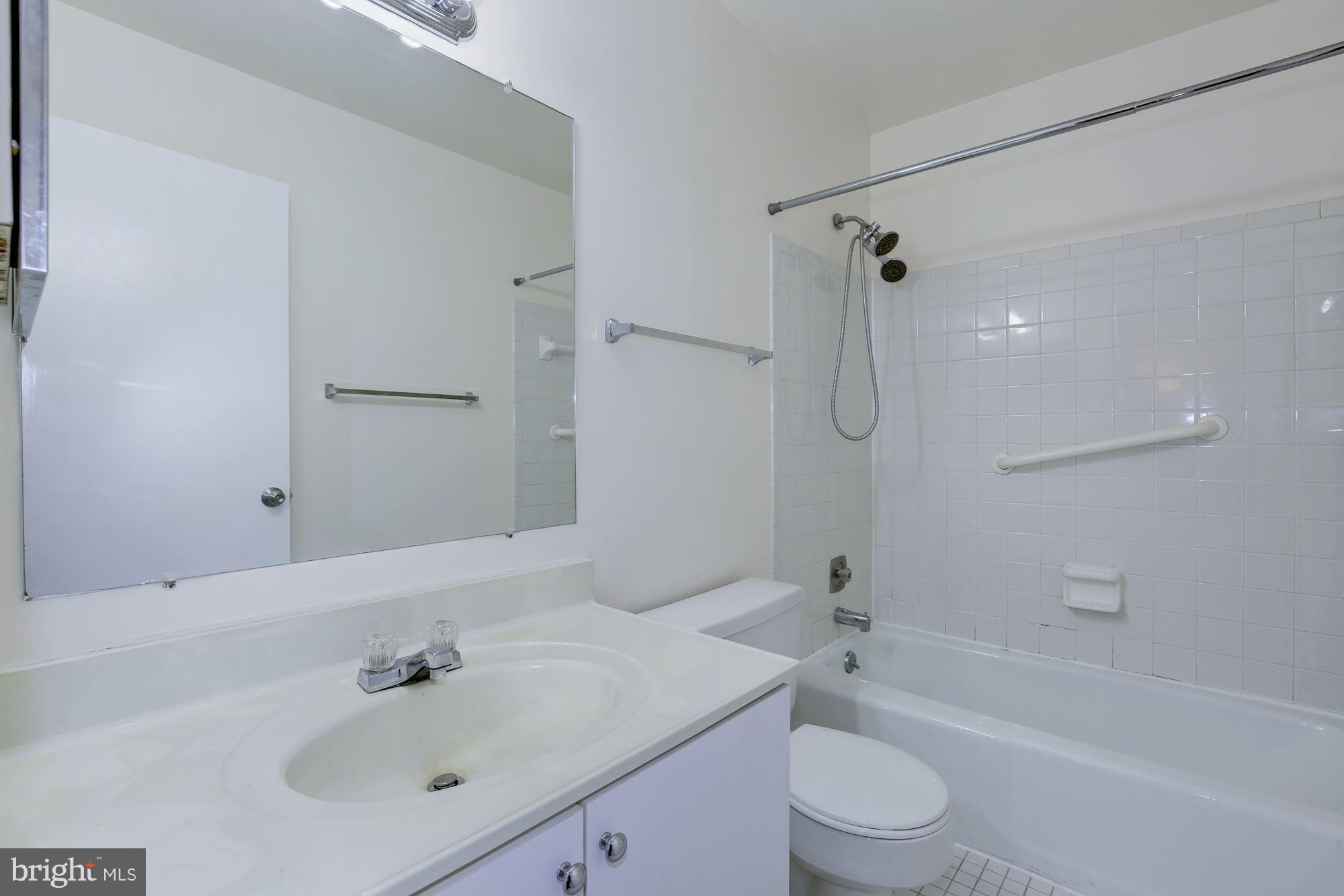 3720 Nimitz Road Kensington, MD 20895 - Photo 18 of 30 Bath (Master)