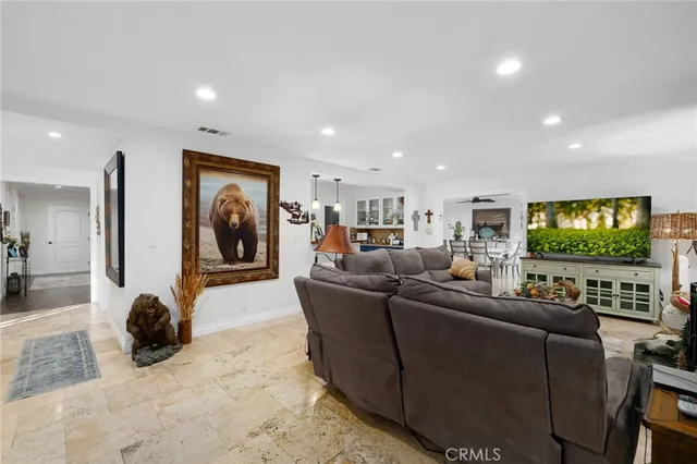 $1,125,000 | 1270 North Euclid Avenue, Upland, CA 91786