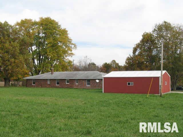 2025 Iuka Road Iuka, IL 62849 - Photo 4 of 6