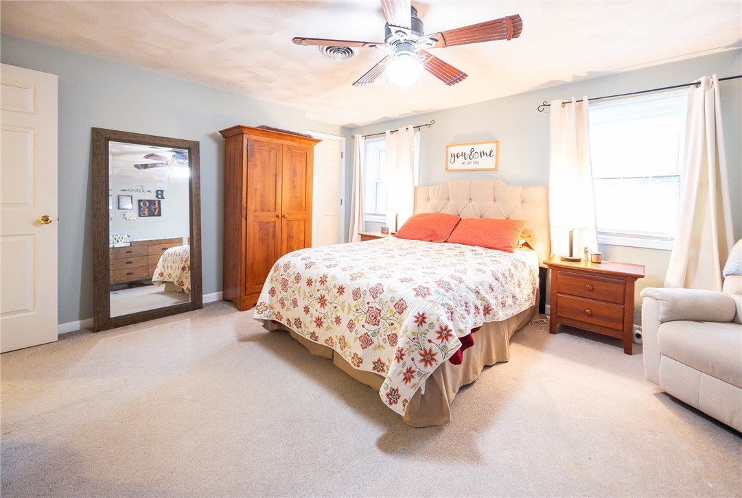 29 Scenery Lane Johnston, RI 02919 - Photo 8 of 14