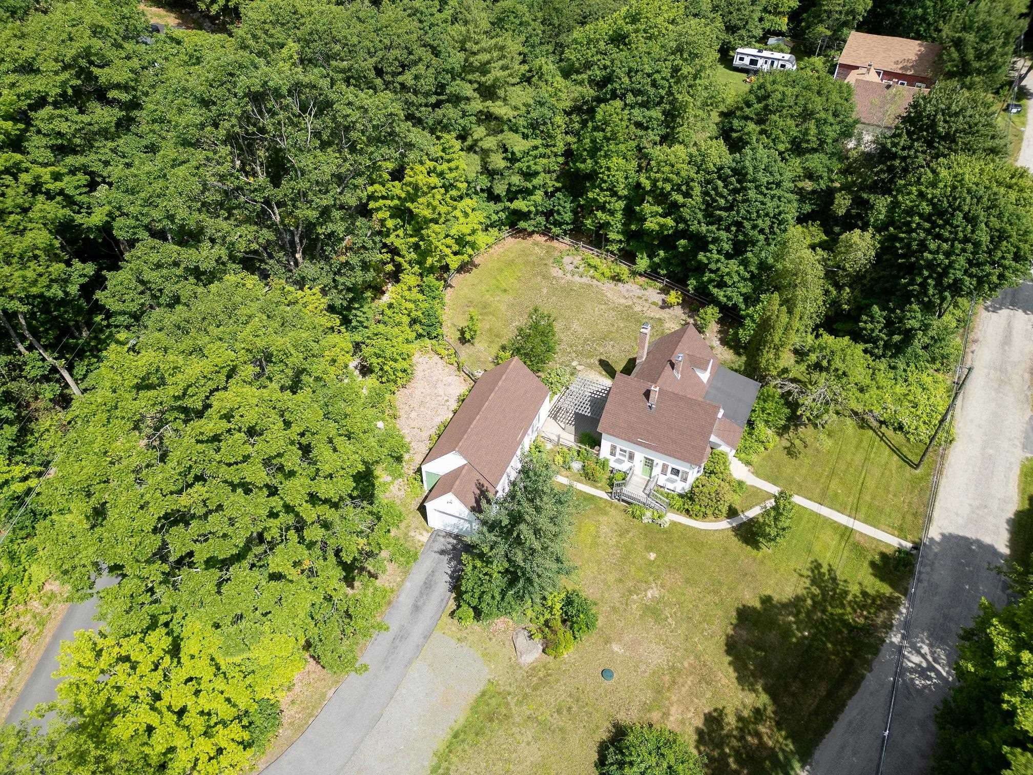 11 Robbins Road Fitzwilliam, NH 03447 - Photo 9 of 44