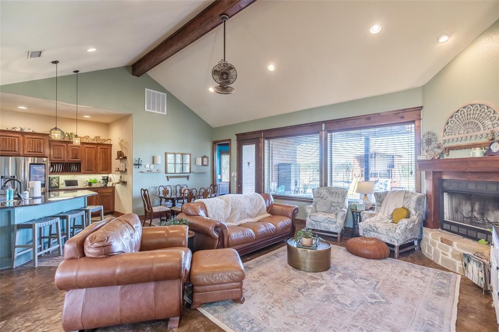 7642 Spinks Road Abilene, TX 79603 - Photo 7 of 40 Gallery Image 7