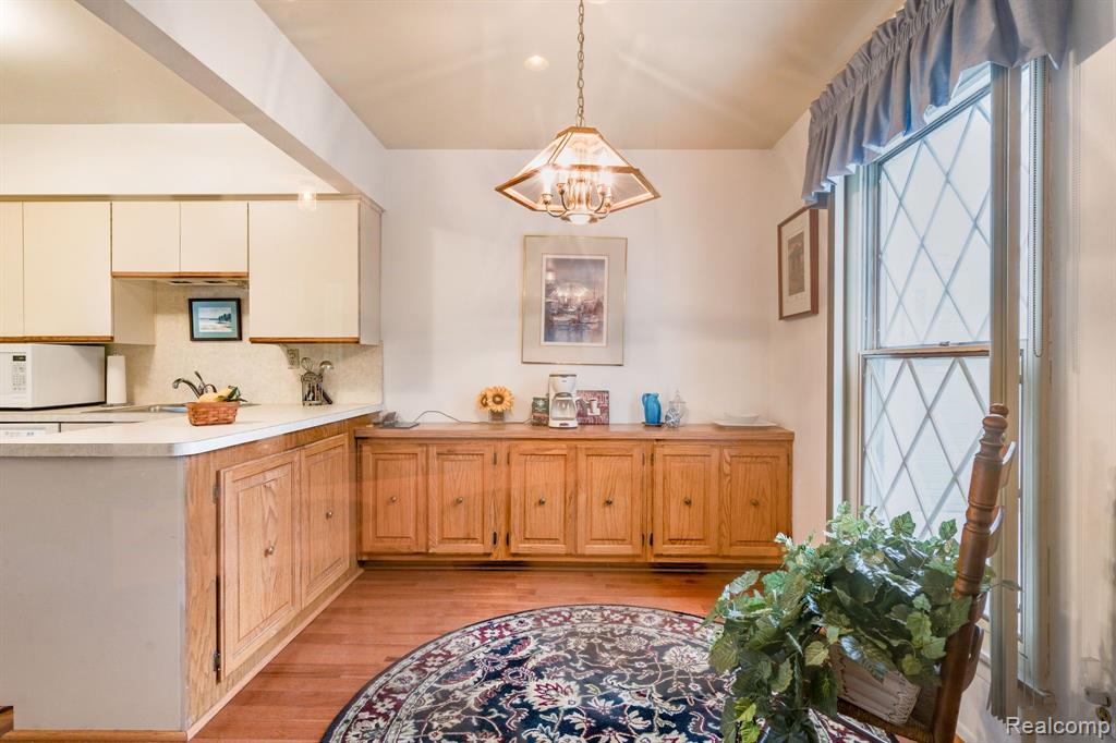 58 Stratford Lane Rochester Hills, MI 48309 - Photo 15 of 34