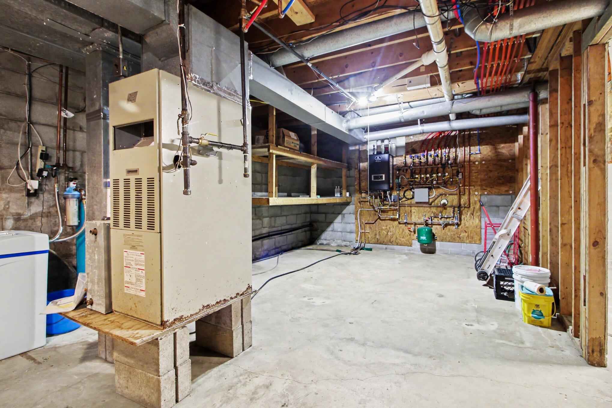 123 South Freer Road Chelsea, MI 48118 - Photo 40 of 82 042_file_1575