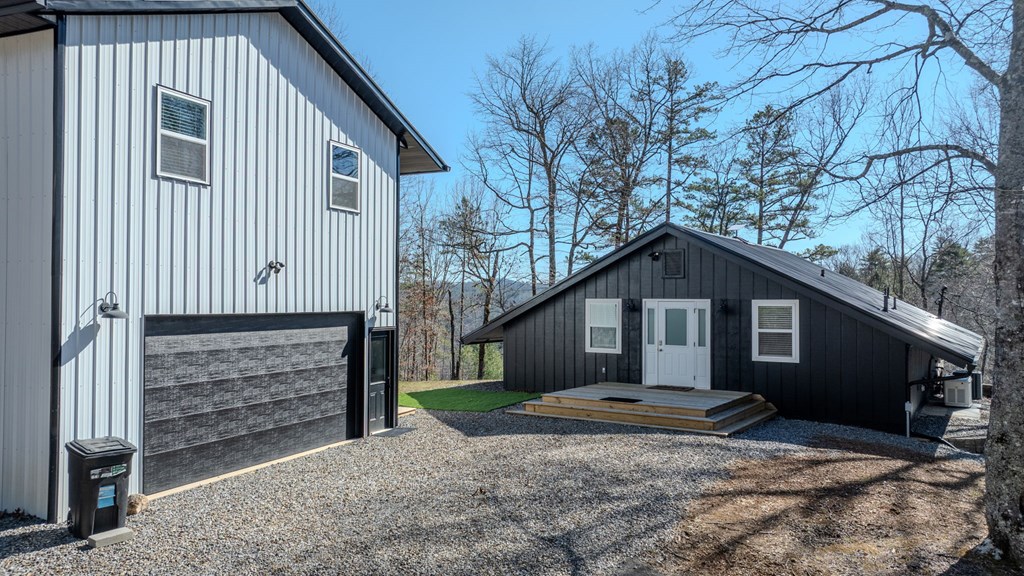 3160 Morrow Road Murphy, NC 28906 - Photo 2 of 44 a front view of a house with a yard