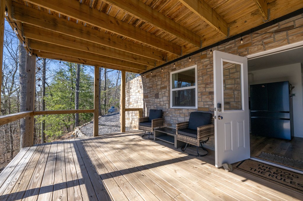 3160 Morrow Road Murphy, NC 28906 - Photo 29 of 44 a porch with seating space