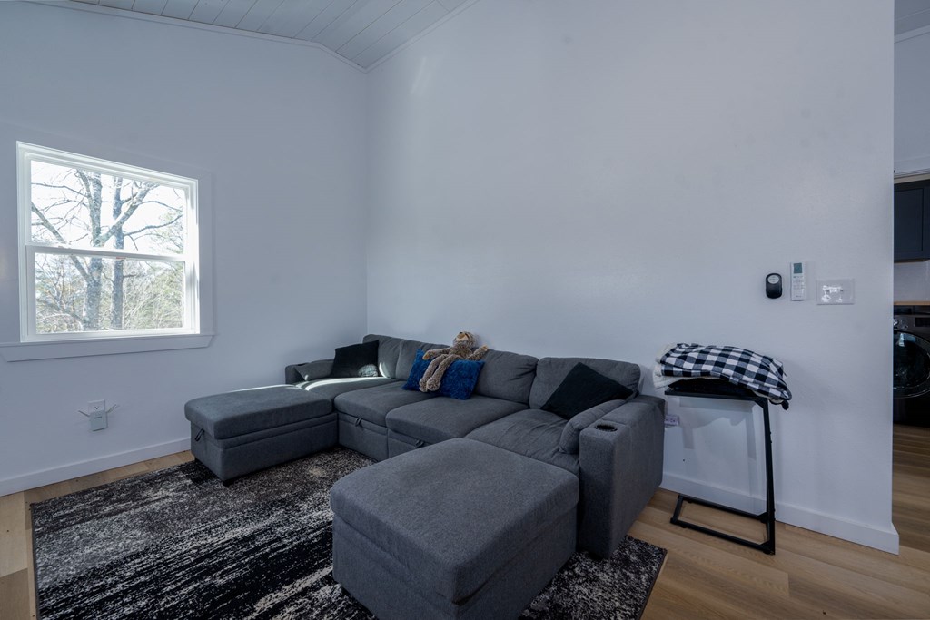 3160 Morrow Road Murphy, NC 28906 - Photo 33 of 44 a living room with furniture and a window