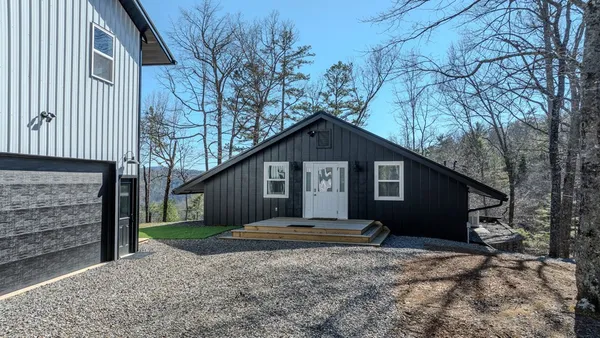 $589,700 | 3160 Morrow Road, Murphy, NC 28906