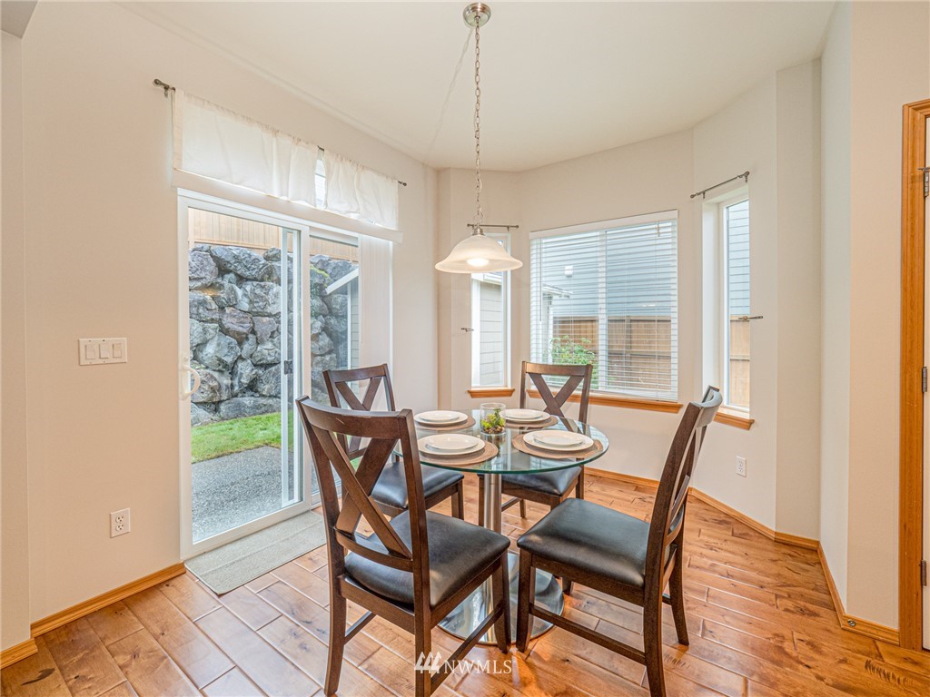 20112 84th Place Northeast Bothell, WA 98011 - Photo 11 of 25 Gallery Image 11
