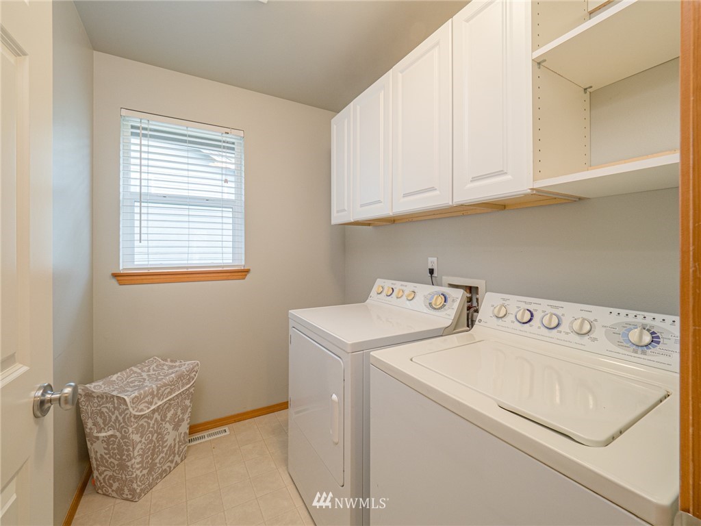 20112 84th Place Northeast Bothell, WA 98011 - Photo 22 of 25 Gallery Image 22
