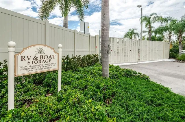 $2,300 | 16130 Amethyst Key Drive, Wimauma, FL 33598