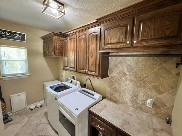 $799,900 | 4916 County Road 819, Brazoria, TX 77422