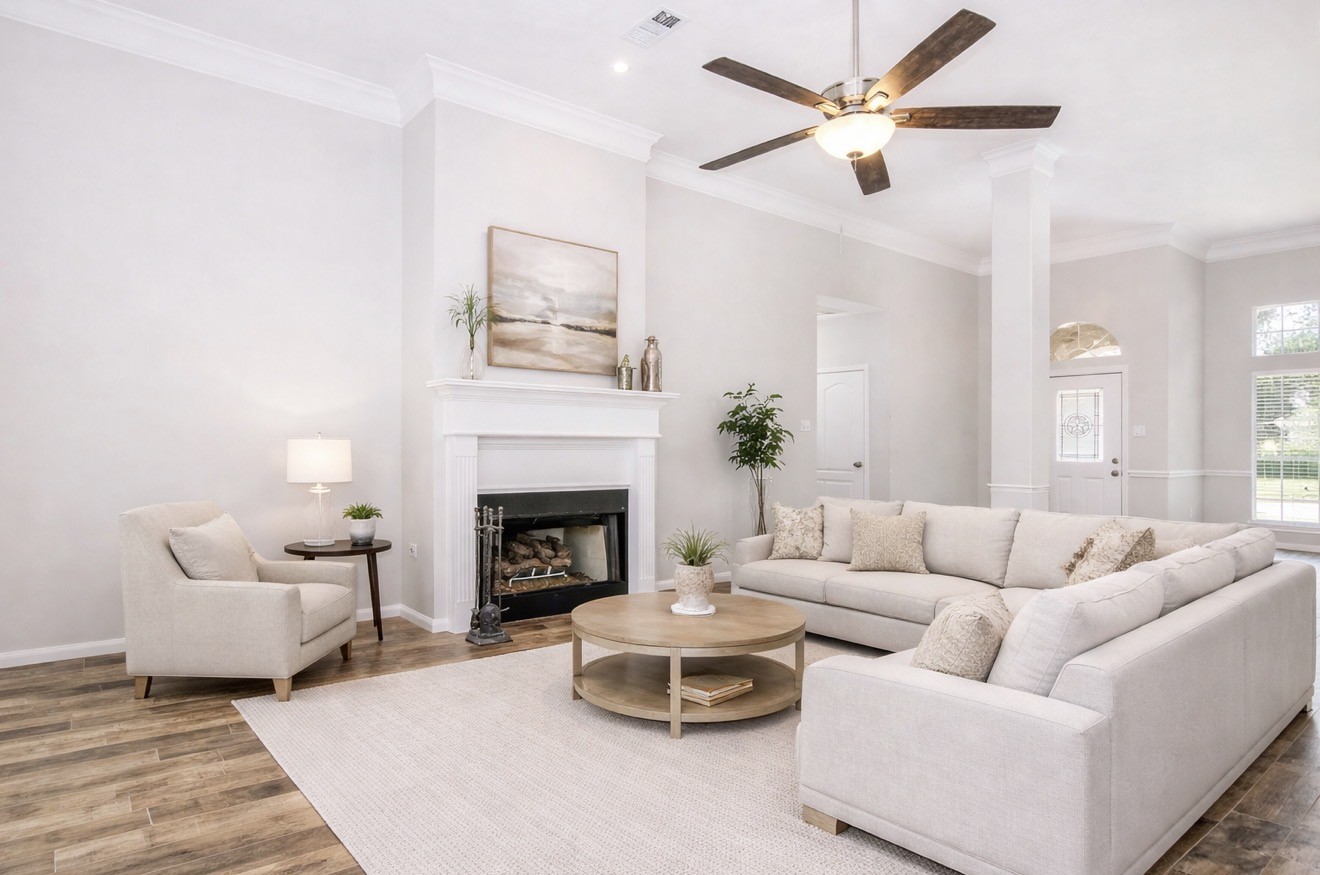 21703 Windsor Castle Drive Spring, TX 77388 - Photo 5 of 20 Virtually staged living area