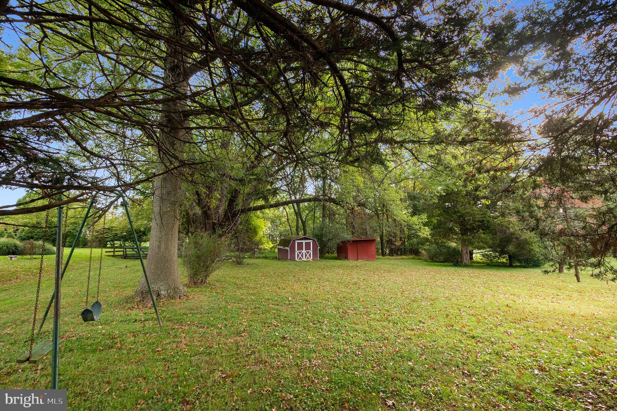 23811 Woodfield Road Gaithersburg, MD 20882 - Photo 22 of 23 Backyard