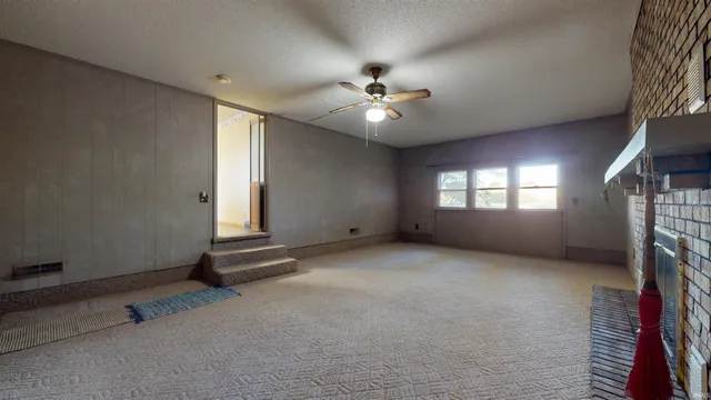 $239,900 | 205 Highway 41, Fort Branch, IN 47648