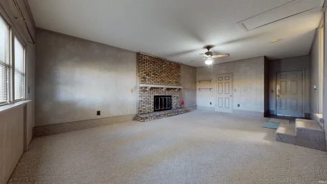 $239,900 | 205 Highway 41, Fort Branch, IN 47648