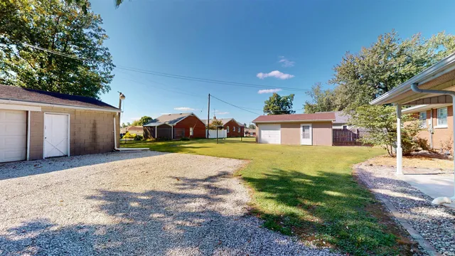 $239,900 | 205 Highway 41, Fort Branch, IN 47648