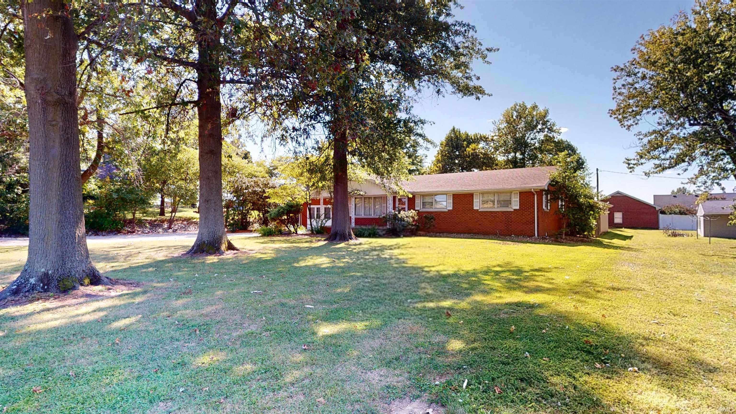 205 Highway 41 Fort Branch, IN 47648 - Photo 5 of 36