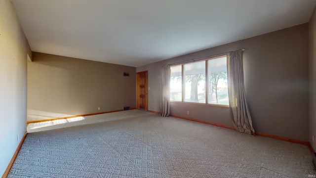 $239,900 | 205 Highway 41, Fort Branch, IN 47648