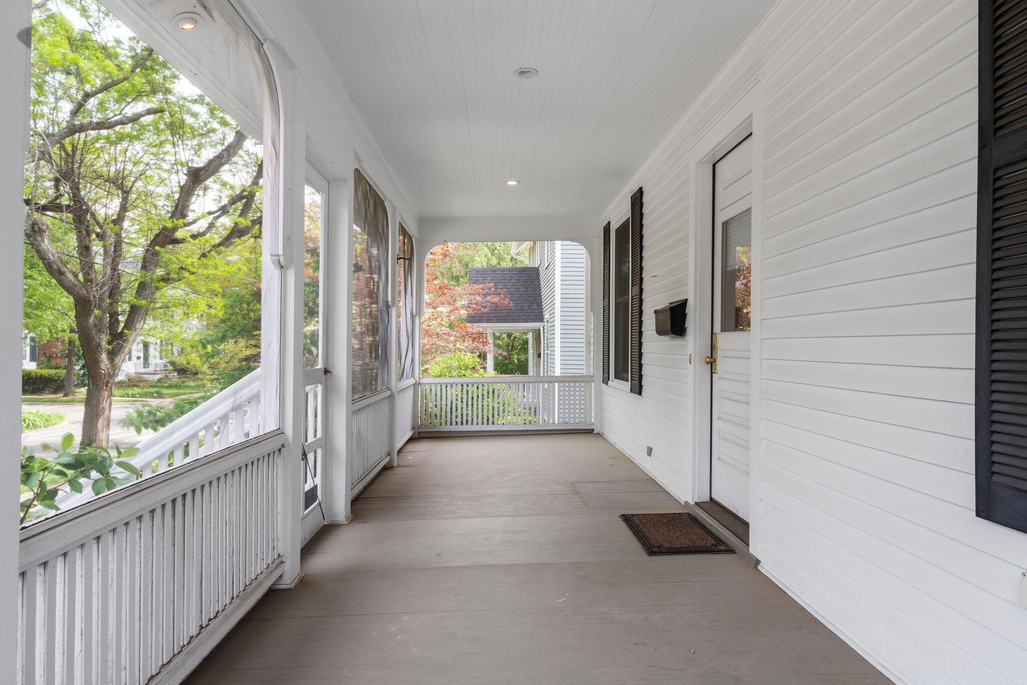 1054 Ferdon Road Ann Arbor, MI 48104 - Photo 9 of 79 56-web-or-mls-DSC09087