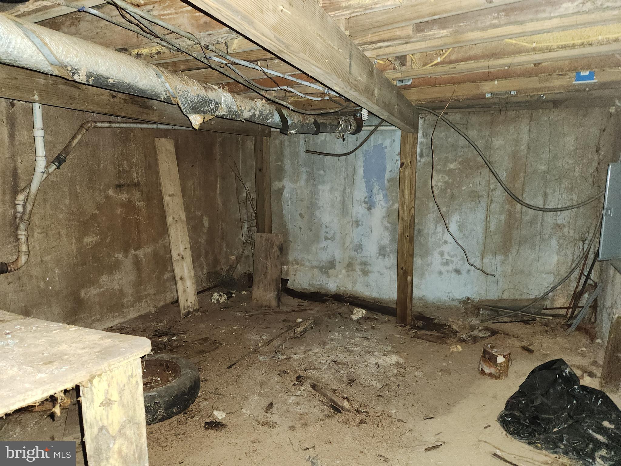 1927 Belair Road Baltimore, MD 21213 - Photo 19 of 23 Gallery Image 19