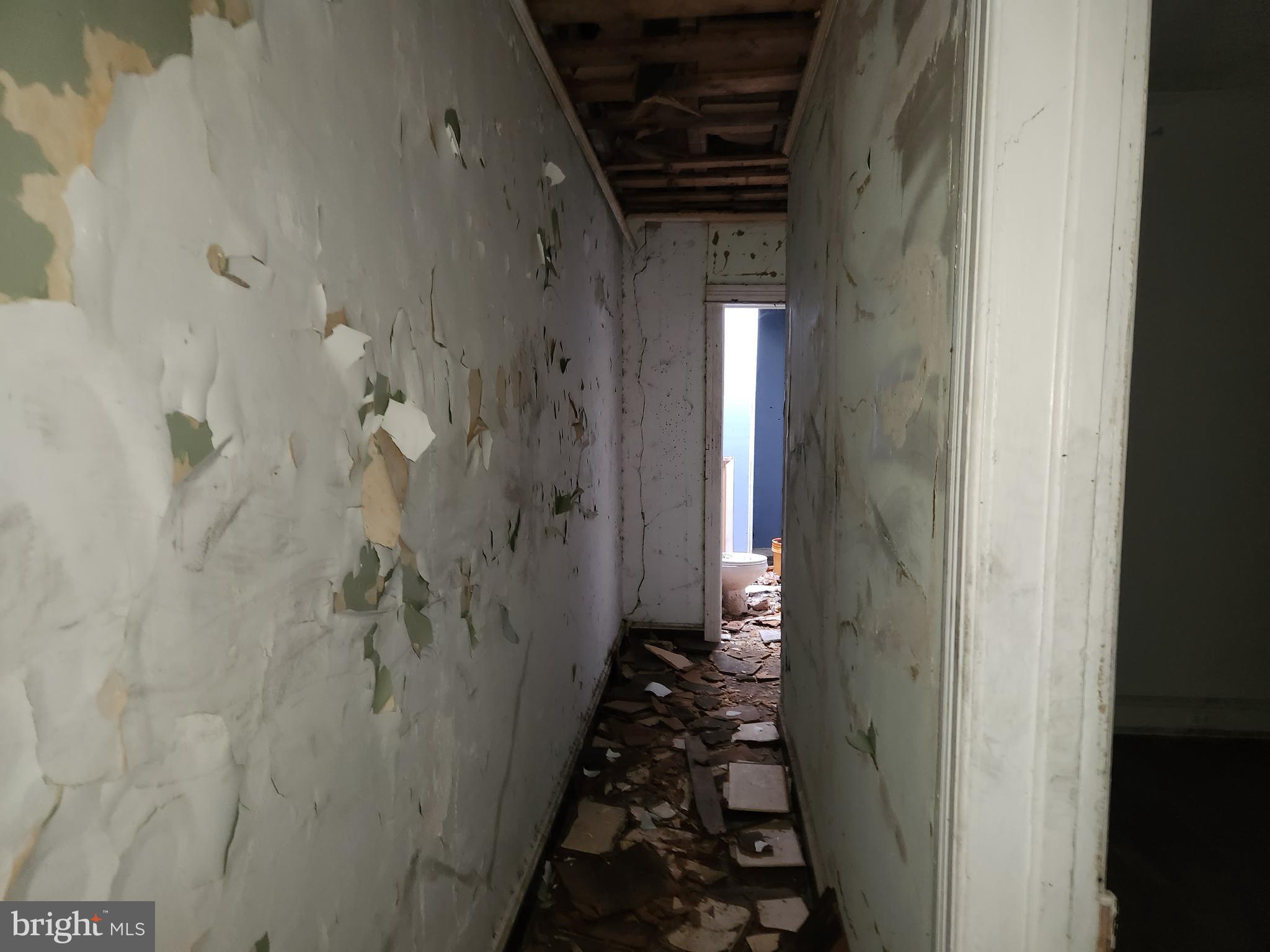 1927 Belair Road Baltimore, MD 21213 - Photo 9 of 23 Gallery Image 9
