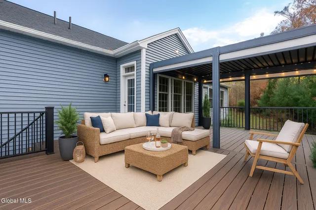 $749,900 | 34 Greenbrier Way, Halfmoon, NY 12065