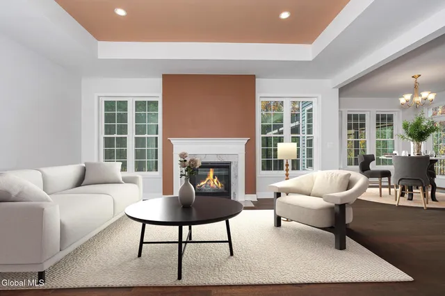 $749,900 | 34 Greenbrier Way, Halfmoon, NY 12065