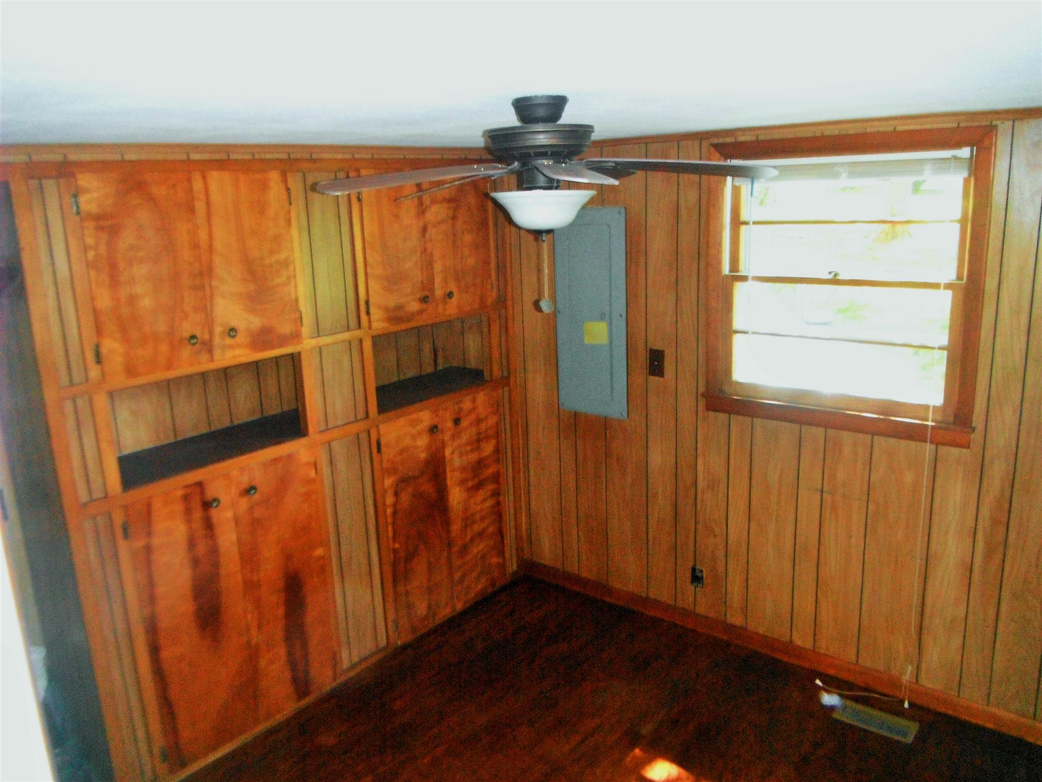 987 Lynchburg Road Winchester, TN 37398 - Photo 16 of 23 Gallery Image 16