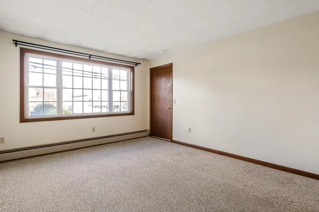 $2,150 | 1145 Hayward Street, Unit D, Manchester, NH 03103