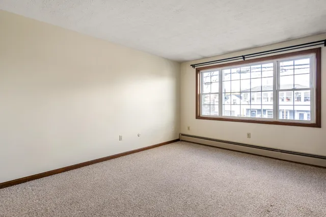 $2,150 | 1145 Hayward Street, Unit D, Manchester, NH 03103