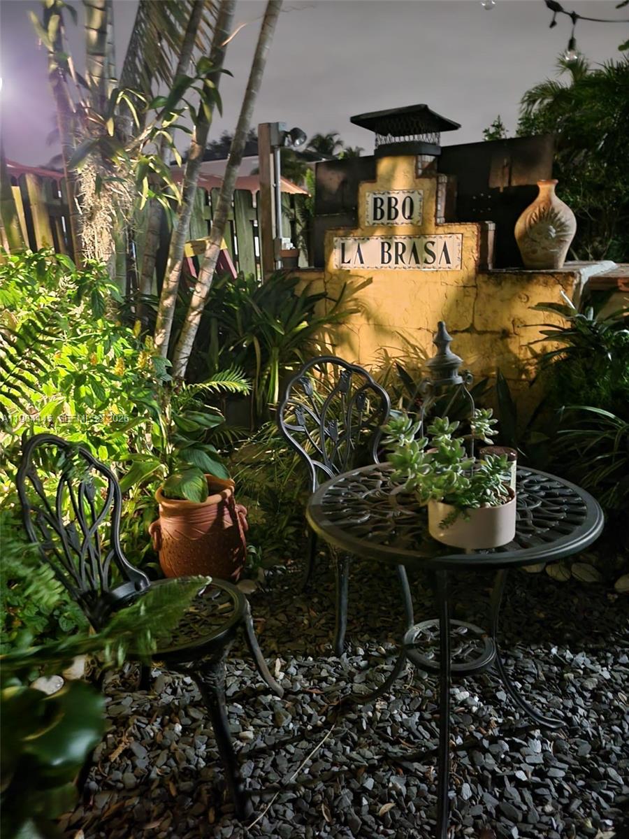 14365 Southwest 175th Terrace Miami, FL 33177 - Photo 29 of 31 a view of a fountain in the yard