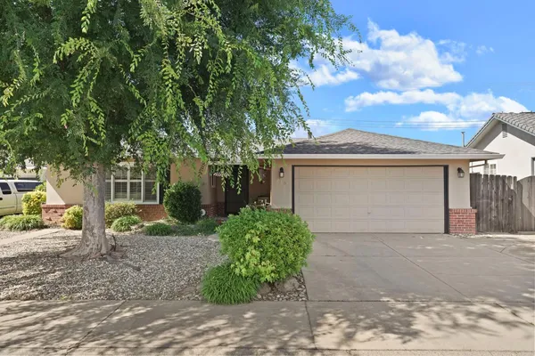 $494,500 | 819 Sylvia Drive, Lodi, CA 95240