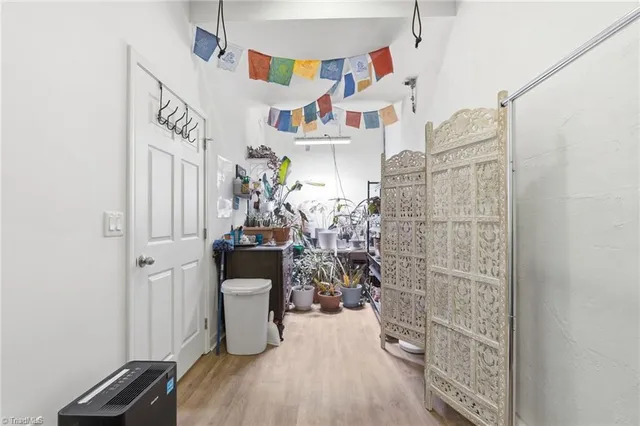 $350,000 | 867 Brookleigh Court, Winston-Salem, NC 27104