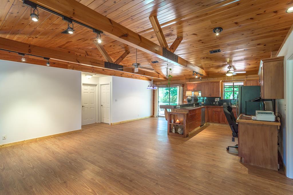 1979 Lighthouse Road Carrabelle, FL 32322 - Photo 7 of 33 Gallery Image 7