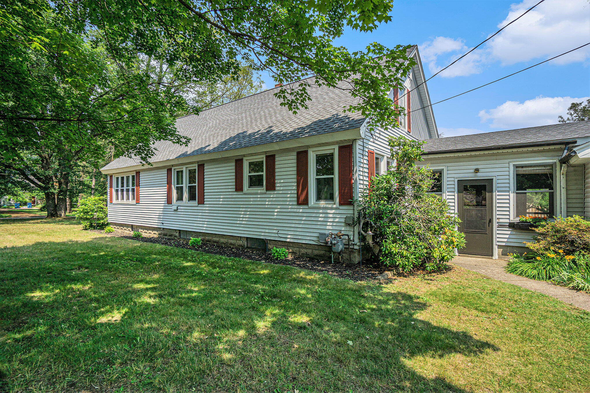 151 Bridge Road Allegan, MI 49010 - Photo 1 of 30 026_dsc05641