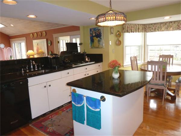 30 Cider Mill Road Framingham, MA 01701 - Photo 7 of 24