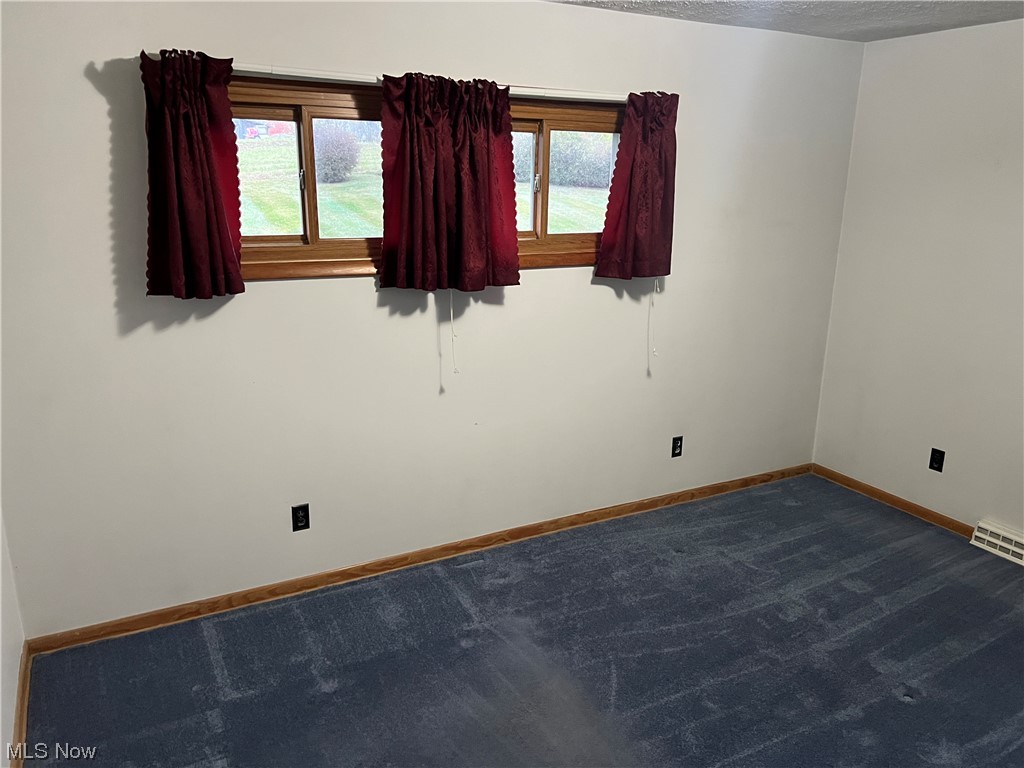 52995 Cash Ridge Road Shadyside, OH 43947 - Photo 11 of 32 View of empty room