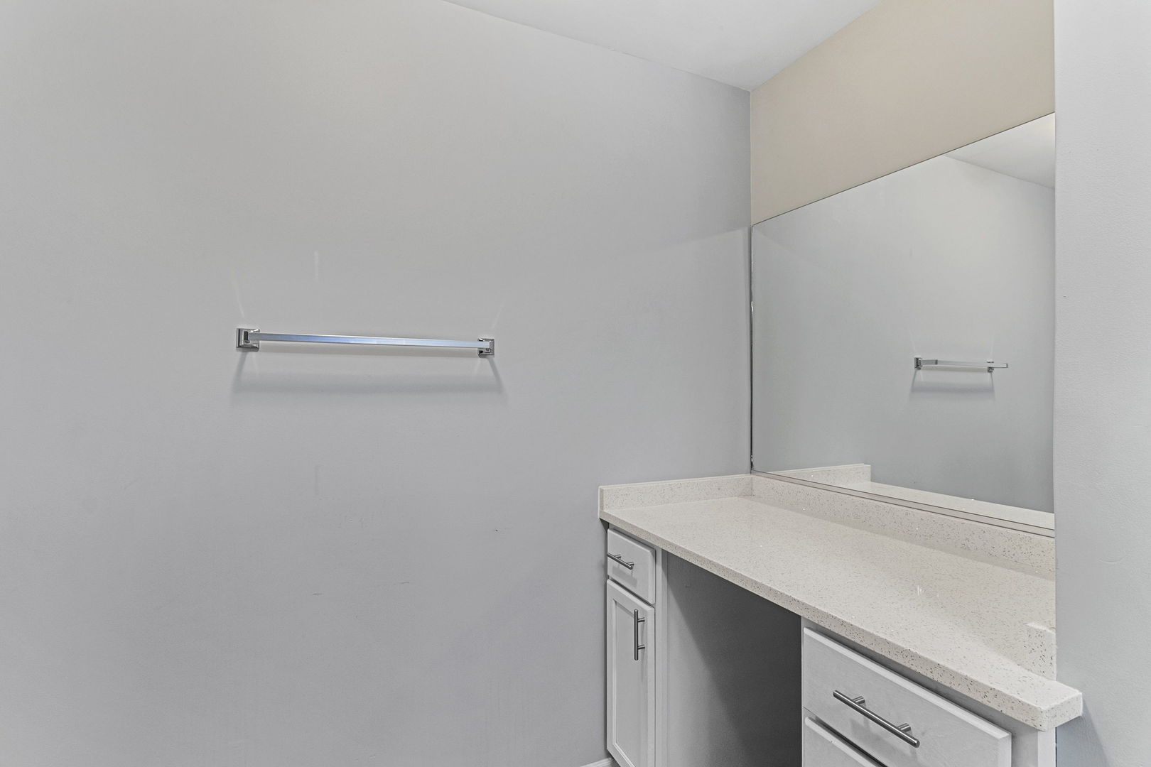 6837 Roberts Road Bridgeview, IL 60455 - Photo 17 of 22