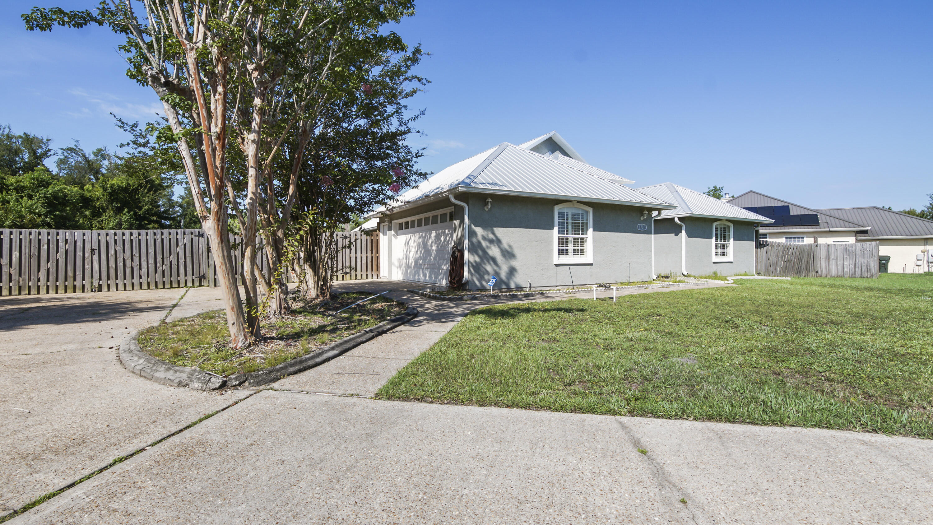 1701 Sutherland Road Lynn Haven, FL 32444 - Photo 47 of 48 DSC03732