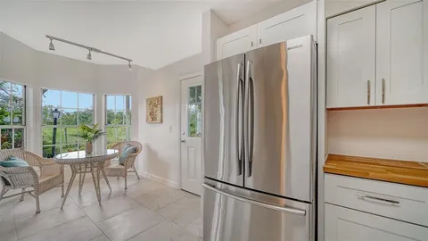 $285,000 | 6467 Carrington Circle, Unit 43, Sarasota, FL 34238
