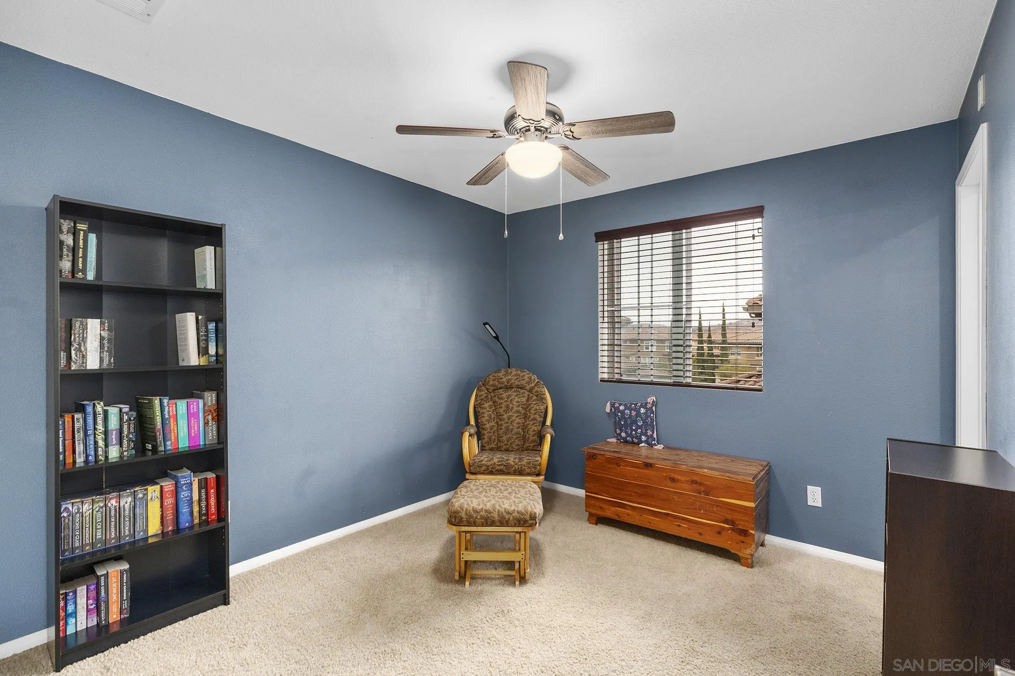 156 Via Montisi Santee, CA 92071 - Photo 18 of 25 a room with a book shelf and a window