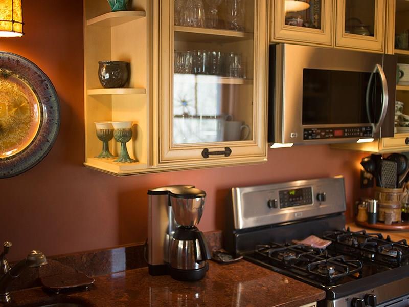 4562 Peoples Road Pittsburgh, PA 15237 - Photo 12 of 25 THE KITCHEN HAS BEEN COMPLETELY REDONE!